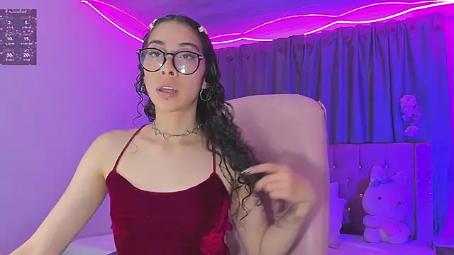 Sarah Moon1 online show from 07/16/26, 03:34