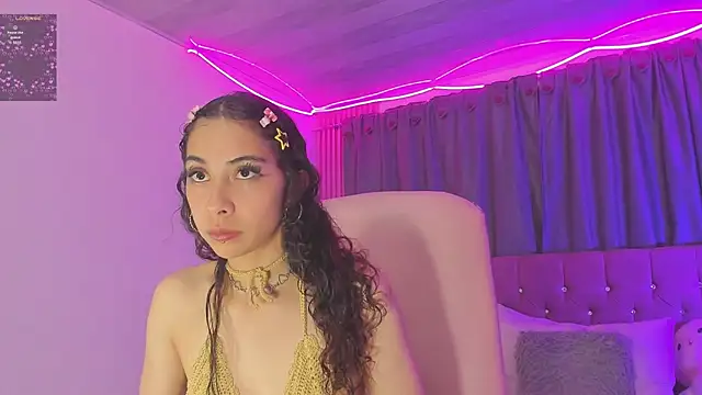 Sarah Moon1 online show from 07/18/26, 03:44