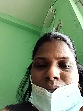 Tamil Kaviyazhini online show from 06/19/26, 03:55