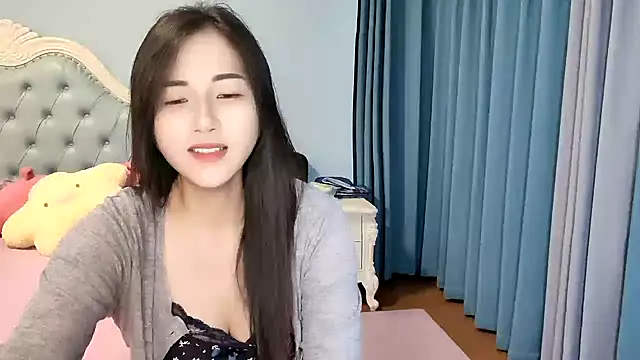 Qianqian-666 online show from 07/28/26, 04:39