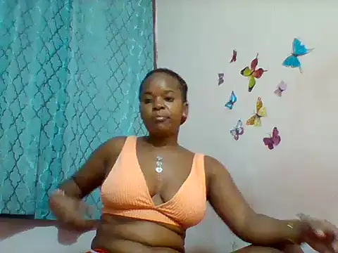 Snapshot of Heavy-Beauty chatting on 07/28/26, 08:45 Heavy-Beauty online show from 07/28/26, 08:45