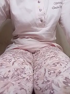 ghadira  online show from 06/18/26, 12:31