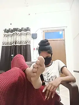 Riya cum33 online show from 07/17/26, 05:29