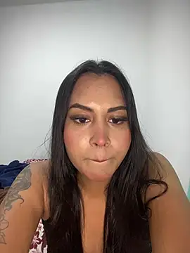 Luisamorena online show from 07/23/26, 09:24