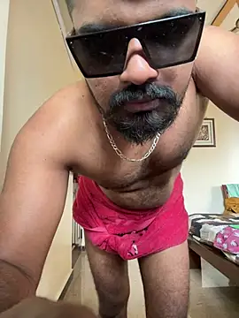 Snapshot of vinay1018 chatting on 07/02/26, 03:06 vinay1018 online show from 07/02/26, 03:06
