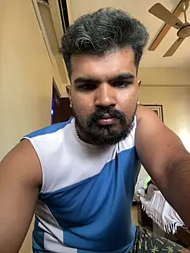 Snapshot of vinay1018 chatting on 07/10/26, 07:23 vinay1018 online show from 07/10/26, 07:23