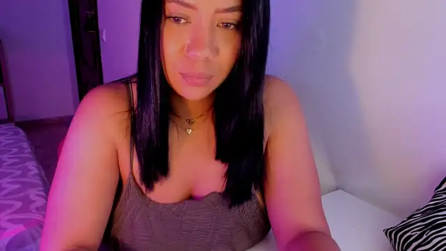 NicolePasqualott online show from 05/14/26, 06:37