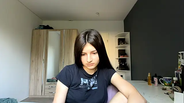 SpanishRooter online show from 07/30/26, 07:07