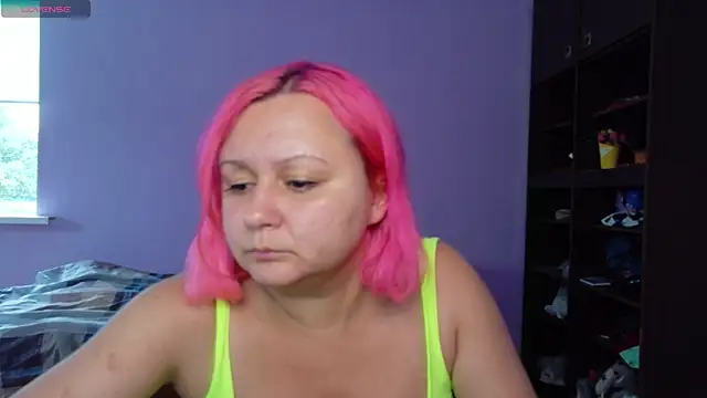 Snapshot of Velvet_Rosse chatting on 07/07/26, 02:43 Velvet Rosse online show from 07/07/26, 02:43
