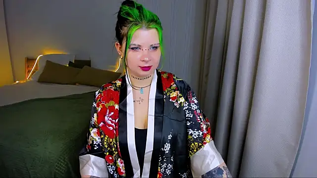 AliceSpencery online show from 06/19/26, 02:54