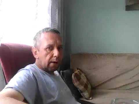 Snapshot of RafalekRozmarynowski81 chatting on 07/02/26, 05:24 RafalekRozmarynowski81 online show from 07/02/26, 05:24
