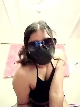 little kitty67 online show from 07/24/26, 05:44