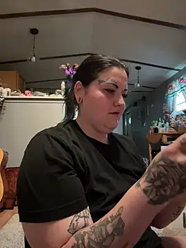 brattyXgoodXgirl online show from 07/20/26, 11:07