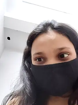 Suhani6996 online show from 06/15/26, 06:54