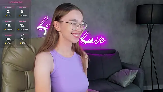 Lucy Green online show from 08/04/26, 12:58