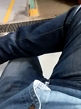 Alexxx2596 online show from 07/04/26, 12:50