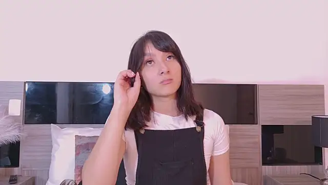 NinaGarcia online show from 07/09/26, 01:59