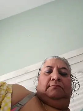 Snapshot of MistressRetribution chatting on 06/25/26, 05:39 MistressRetribution online show from 06/25/26, 05:39