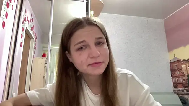 HwaTrippel online show from 07/22/26, 08:39