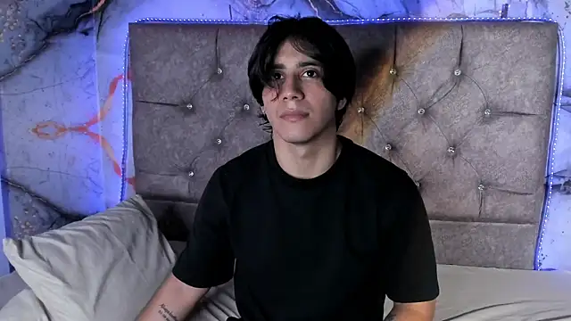 Snapshot of Alexx_Cano_ chatting on 07/11/26, 12:41 Alexx Cano online show from 07/11/26, 12:41