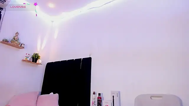 hellokitty900 online show from 07/19/26, 12:42