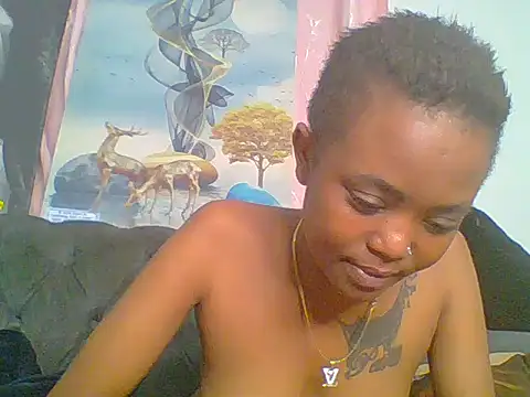 Snapshot of Sexyie_nzula chatting on 06/20/26, 11:51 Sexyie nzula online show from 06/20/26, 11:51