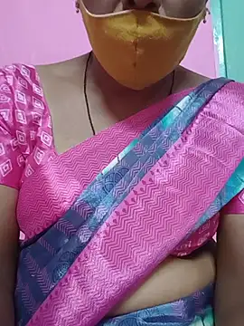Snapshot of Tamilsexy35 chatting on 07/04/26, 01:39 Tamilsexy35 online show from 07/04/26, 01:39