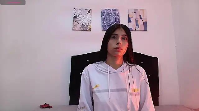 Dahlia  Vixen online show from 07/27/26, 11:50
