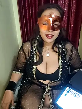 Snapshot of Cupid_Mayra chatting on 06/28/26, 11:05 Cupid Mayra online show from 06/28/26, 11:05