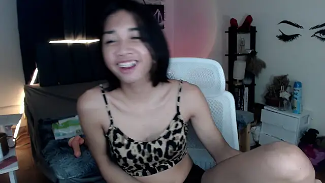 ivoryhotcummerxxx online show from 07/01/26, 10:39