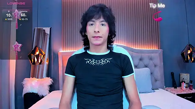 finn-04 online show from 07/25/26, 01:30