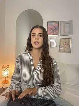 Isabellebotero online show from 07/03/26, 04:35