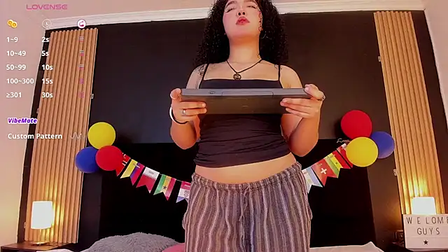 lunadoll18 online show from 07/06/26, 04:09