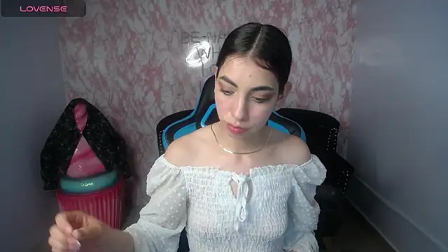 KiaraStar ch online show from 07/24/26, 08:29