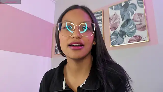 emma brooks  online show from 06/21/26, 03:36