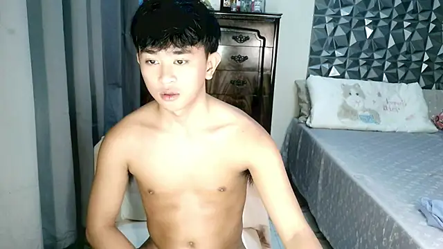 Snapshot of Xasianhotboy chatting on 07/06/26, 03:58 Xasianhotboy online show from 07/06/26, 03:58