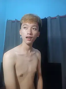 Fem phiLboy69 online show from 06/28/26, 08:04