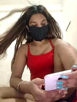 pooja riya online show from 06/28/26, 01:44