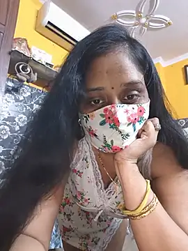 Garimaa Cherry online show from 07/10/26, 08:22