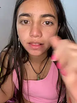 Snapshot of Julia_valentina chatting on 07/15/26, 03:45 Julia valentina online show from 07/15/26, 03:45