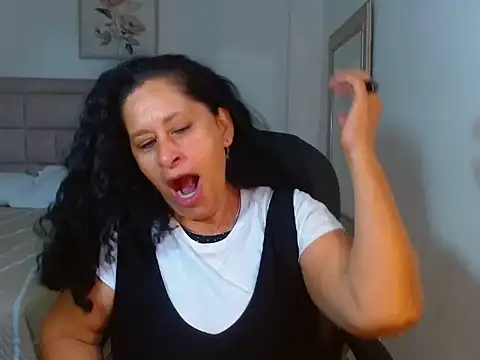 juanitaaxoox online show from 07/21/26, 01:35