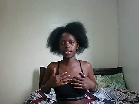 Snapshot of bakhita12 chatting on 06/19/26, 09:24 bakhita12 online show from 06/19/26, 09:24