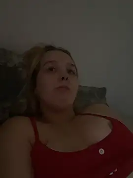 Snapshot of milf_cherry99 chatting on 06/22/26, 11:35 milf cherry99 online show from 06/22/26, 11:35