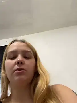 Snapshot of milf_cherry99 chatting on 06/23/26, 12:03 milf cherry99 online show from 06/23/26, 12:03