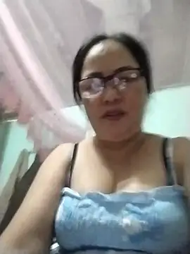 Naaya8109 online show from 08/01/26, 02:44
