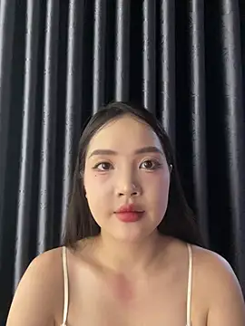 Lilyluta2000 online show from 07/10/26, 09:34