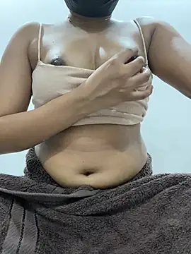 indiandivaxoxo online show from 07/19/26, 07:23