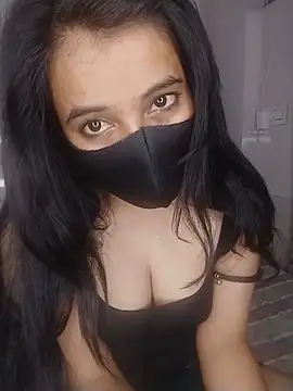 hottyplak online show from 06/19/26, 08:01