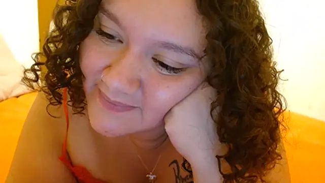 Snapshot of HeidiSanabria chatting on 07/13/26, 12:24 HeidiSanabria online show from 07/13/26, 12:24