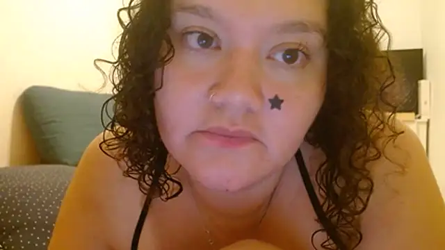 Snapshot of HeidiSanabria chatting on 07/29/26, 11:14 HeidiSanabria online show from 07/29/26, 11:14